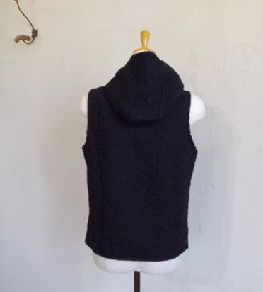 ORG/knit quilt Hooded vest +concho（ブラック）